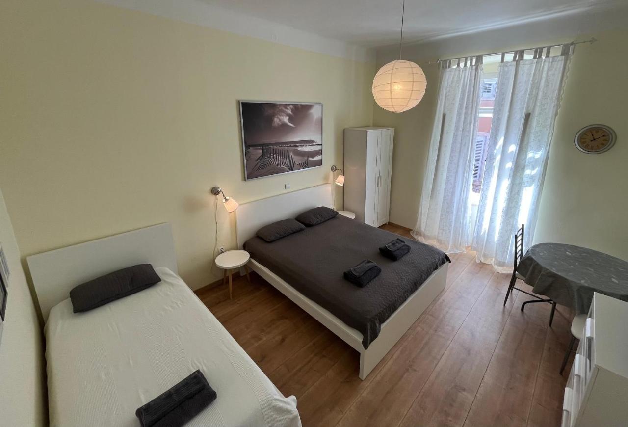 Apartment Check In Pula Ngoại thất bức ảnh