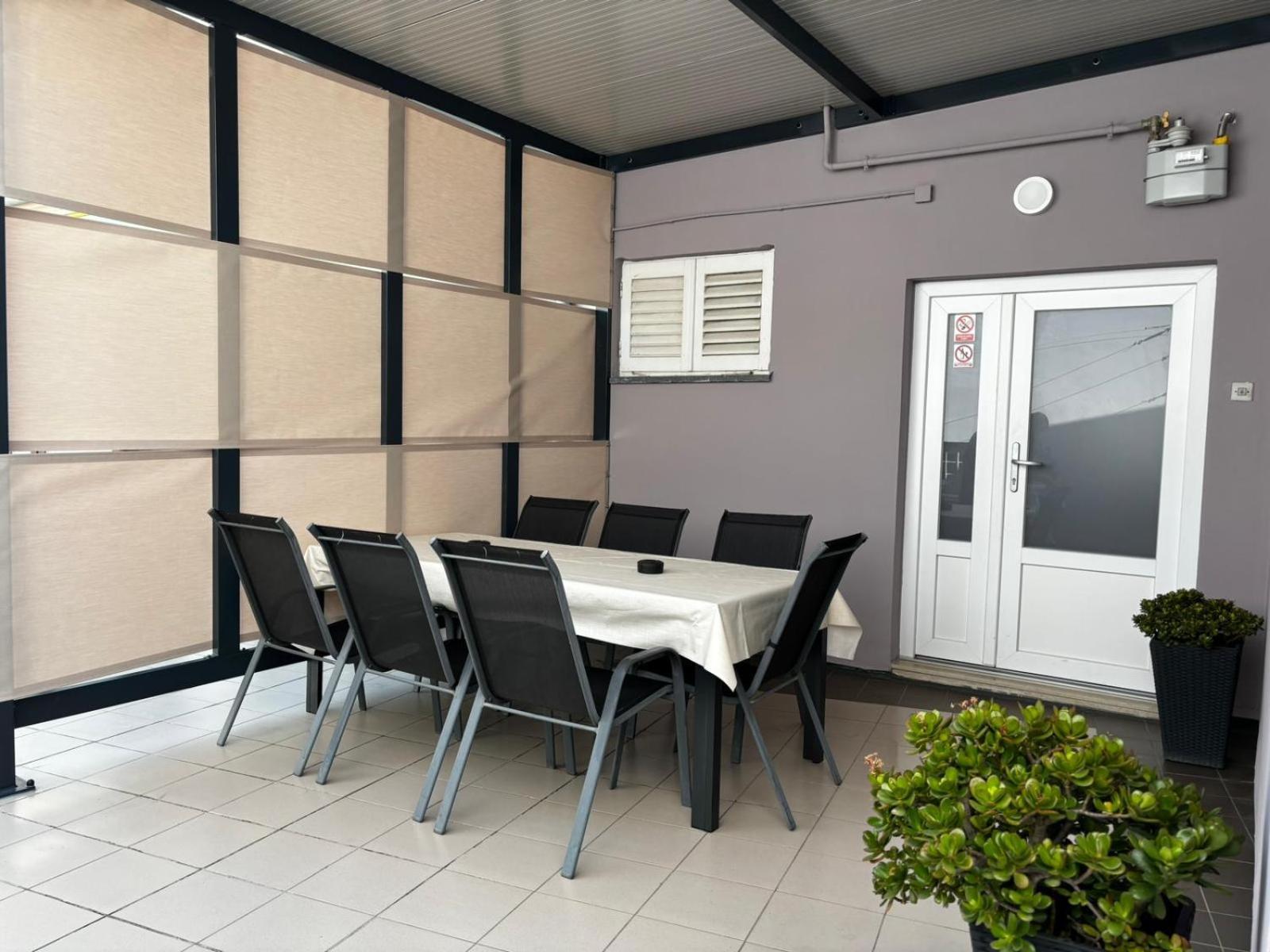 Apartment Check In Pula Ngoại thất bức ảnh